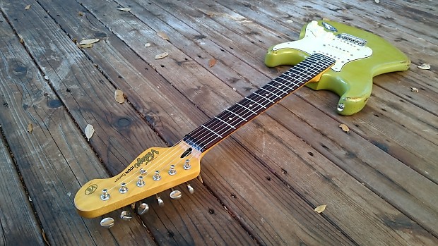 VINTAGE BRAND GUITARS - A BANG FOR YOUR BUCK